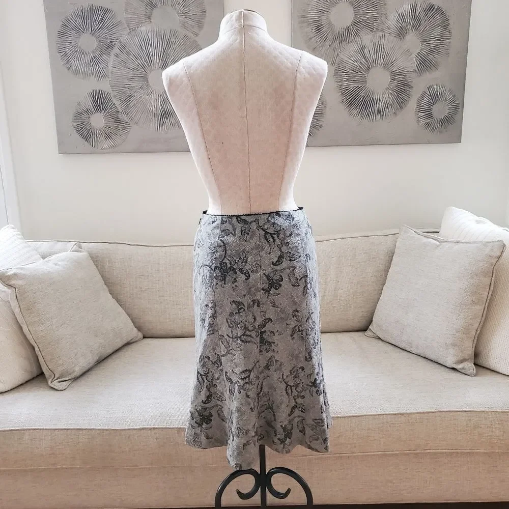 Ann Taylor A-Line Midi Skirt sz 2